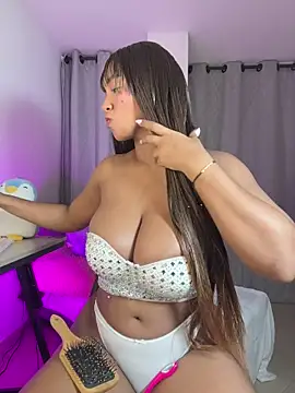 Mia sweet80 online show from March 13, 2026, 4:06 am