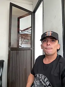 Snapshot of Jacobs0 chatting on December 20, 2025, 3:04 pm Jacobs0 online show from December 20, 2025, 3:04 pm