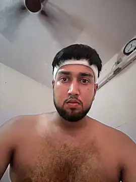 aka big online show from November 4, 2025, 6:17 am