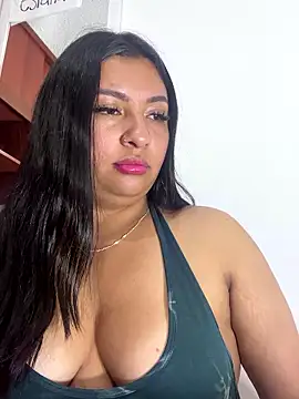 Snapshot of Issa_Santana chatting on January 16, 2026, 10:25 pm Issa Santana online show from January 16, 2026, 10:25 pm