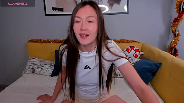 Tina Porter online show from December 14, 2025, 1:23 am