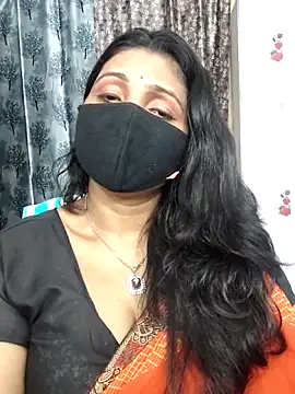 Snapshot of Hotty_Sonali chatting on April 16, 2026, 5:14 pm Hotty Sonali online show from April 16, 2026, 5:14 pm