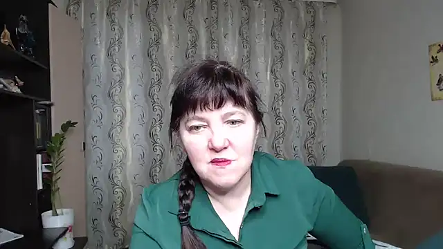 Snapshot of Illusionq chatting on February 12, 2026, 5:07 am Illusionq online show from February 12, 2026, 5:07 am