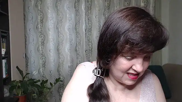 Snapshot of Illusionq chatting on June 25, 2026, 10:20 am Illusionq online show from June 25, 2026, 10:20 am