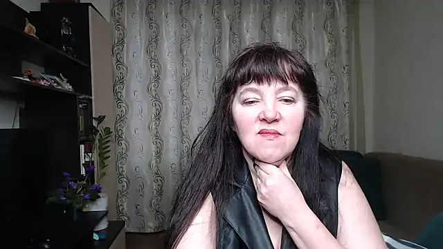 Snapshot of Illusionq chatting on February 26, 2026, 5:07 am Illusionq online show from February 26, 2026, 5:07 am