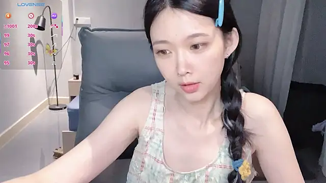 Snapshot of NiNi-baby520 chatting on October 31, 2025, 3:08 pm NiNi-baby520 online show from October 31, 2025, 3:08 pm