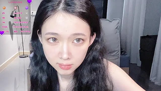 Snapshot of NiNi-baby520 chatting on September 29, 2025, 7:26 am NiNi-baby520 online show from September 29, 2025, 7:26 am