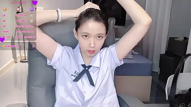 Snapshot of NiNi-baby520 chatting on September 21, 2025, 7:24 am NiNi-baby520 online show from September 21, 2025, 7:24 am