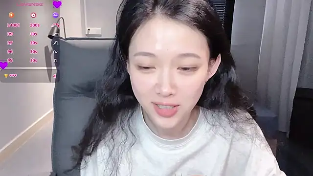 Snapshot of NiNi-baby520 chatting on September 26, 2025, 7:26 am NiNi-baby520 online show from September 26, 2025, 7:26 am