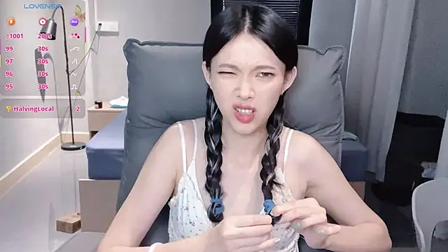 Snapshot of NiNi-baby520 chatting on October 28, 2025, 7:18 am NiNi-baby520 online show from October 28, 2025, 7:18 am