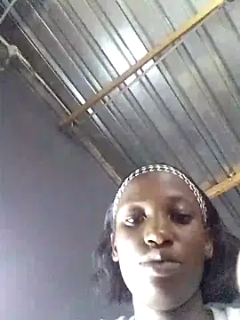 melaninbaebyy online show from March 27, 2026, 1:23 pm