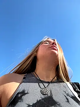 Snapshot of StephanieMur chatting on September 20, 2025, 5:34 am StephanieMur online show from September 20, 2025, 5:34 am