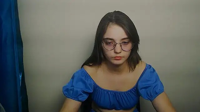 Sun Shine   online show from April 15, 2026, 7:58 pm