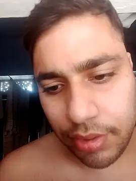 Snapshot of Desirock001 chatting on February 21, 2026, 8:05 am Desirock001 online show from February 21, 2026, 8:05 am