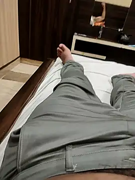 brownbear6 online show from September 16, 2025, 8:48 am