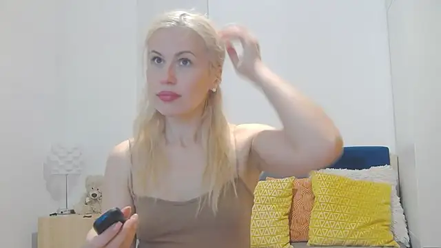 Snapshot of Lika_Soul chatting on October 24, 2025, 3:11 pm Lika Soul online show from October 24, 2025, 3:11 pm