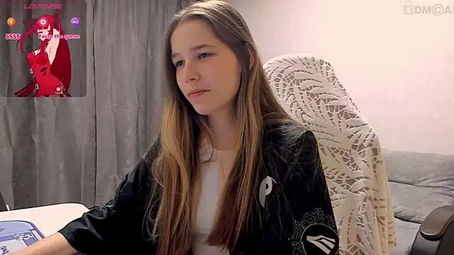 ValerieBubbles online show from December 14, 2025, 7:08 pm