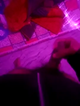 keten3824A online show from December 4, 2025, 8:41 pm