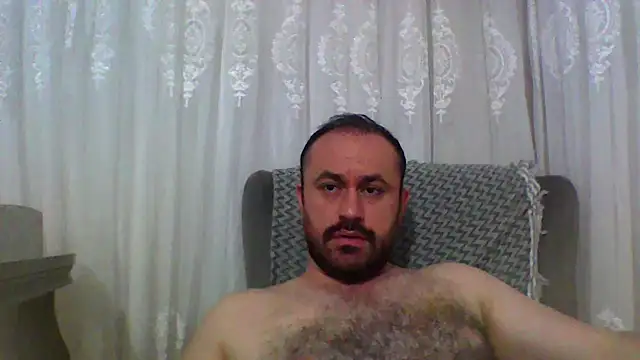 Snapshot of micheal3467 chatting on May 17, 2026, 1:05 am micheal3467 online show from May 17, 2026, 1:05 am