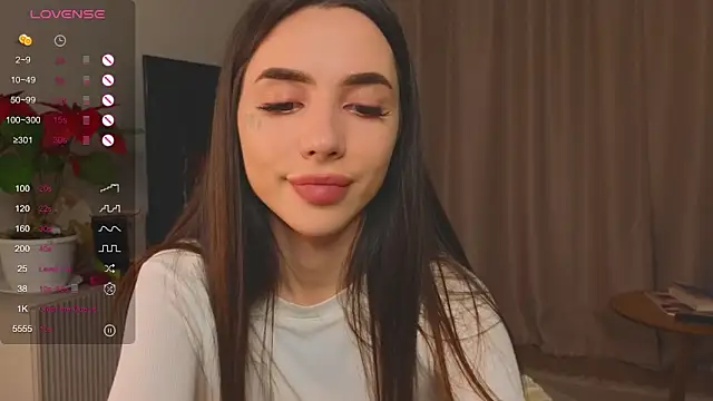 Snapshot of shuggybaby chatting on January 9, 2026, 4:41 am shuggybaby online show from January 9, 2026, 4:41 am