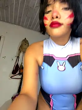 Snapshot of Ada_sienn chatting on December 15, 2025, 1:00 am Ada sienn online show from December 15, 2025, 1:00 am