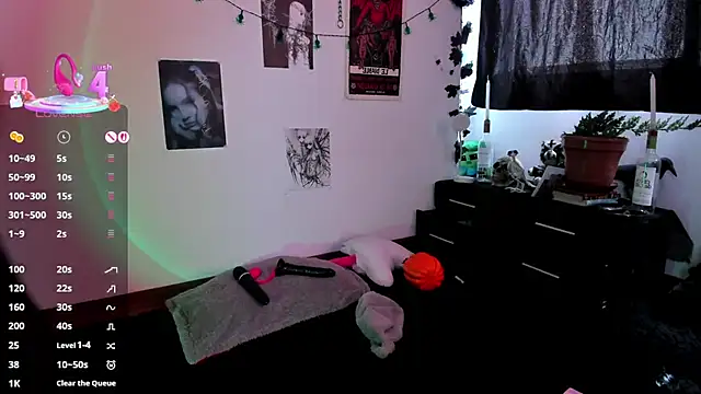 kattusauruss online show from October 9, 2025, 2:28 pm