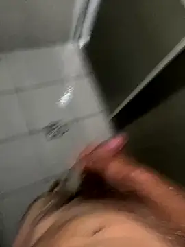 thomasllucas online show from September 19, 2025, 7:18 pm