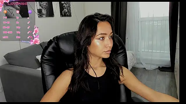 Snapshot of Lisa_Shultz chatting on September 9, 2025, 1:31 pm Lisa Shultz online show from September 9, 2025, 1:31 pm