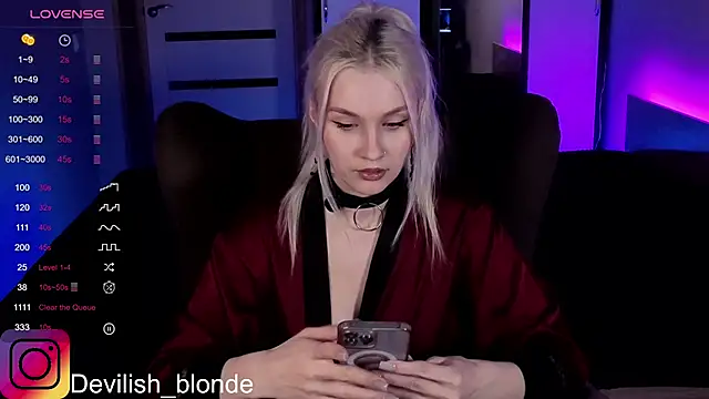 HitchcocianBlonde online show from February 17, 2026, 6:16 pm