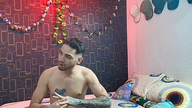 daniquintero03 online show from April 25, 2026, 7:22 am