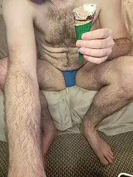 Snapshot of bul_boy chatting on July 4, 2026, 6:12 pm bul boy online show from July 4, 2026, 6:12 pm
