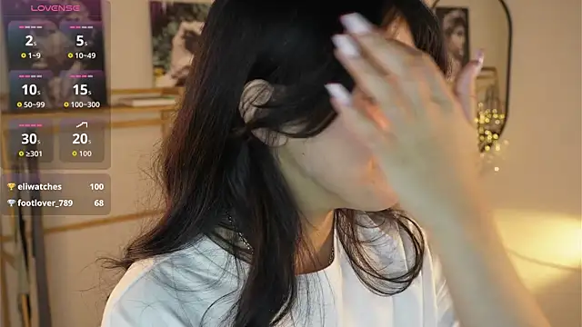 Snapshot of MoiraEger chatting on September 16, 2025, 5:14 pm MoiraEger online show from September 16, 2025, 5:14 pm