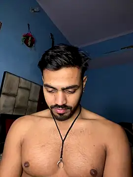 Snapshot of fireboyyyyy chatting on December 19, 2025, 12:51 pm fireboyyyyy online show from December 19, 2025, 12:51 pm