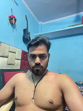 Snapshot of fireboyyyyy chatting on March 5, 2026, 12:02 pm fireboyyyyy online show from March 5, 2026, 12:02 pm