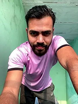 Snapshot of fireboyyyyy chatting on January 19, 2026, 8:51 am fireboyyyyy online show from January 19, 2026, 8:51 am