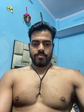 Snapshot of fireboyyyyy chatting on March 17, 2026, 6:33 pm fireboyyyyy online show from March 17, 2026, 6:33 pm