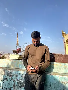 Snapshot of fireboyyyyy chatting on January 13, 2026, 10:19 am fireboyyyyy online show from January 13, 2026, 10:19 am