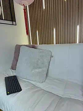 Snapshot of MylaDreams chatting on February 23, 2026, 3:30 am MylaDreams online show from February 23, 2026, 3:30 am