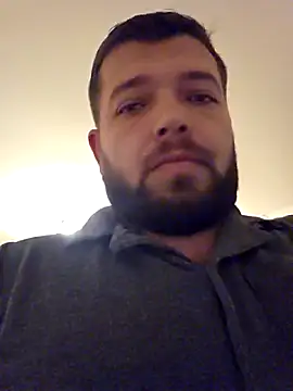 Snapshot of Clau1291 chatting on October 24, 2025, 6:07 pm Clau1291 online show from October 24, 2025, 6:07 pm