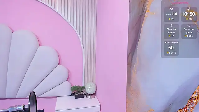 Snapshot of hinata_dolly chatting on February 28, 2026, 10:15 am hinata dolly online show from February 28, 2026, 10:15 am