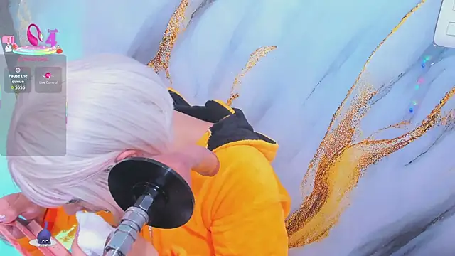 Snapshot of hinata_dolly chatting on December 21, 2025, 8:38 am hinata dolly online show from December 21, 2025, 8:38 am