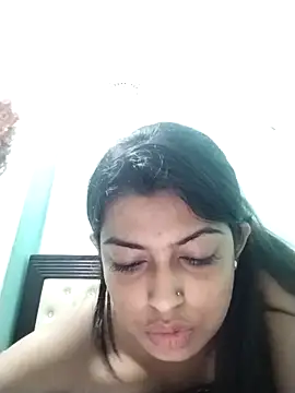 Snapshot of HotNehaChowdhury chatting on April 5, 2026, 1:01 am HotNehaChowdhury online show from April 5, 2026, 1:01 am