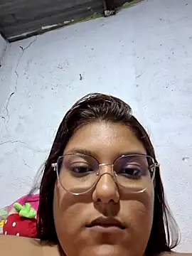 Snapshot of AlaiaSaide chatting on December 1, 2025, 11:27 pm AlaiaSaide online show from December 1, 2025, 11:27 pm