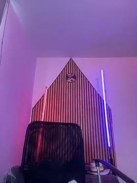 Snapshot of magnumchris chatting on March 24, 2026, 3:23 pm magnumchris online show from March 24, 2026, 3:23 pm