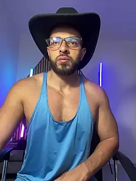 Snapshot of magnumchris chatting on February 20, 2026, 11:01 am magnumchris online show from February 20, 2026, 11:01 am