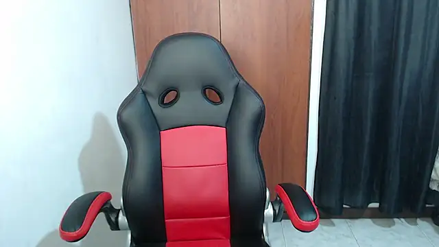 Rimuru17 online show from April 18, 2026, 4:15 am