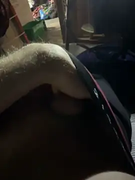 iloveoutieboys online show from March 27, 2026, 1:25 am