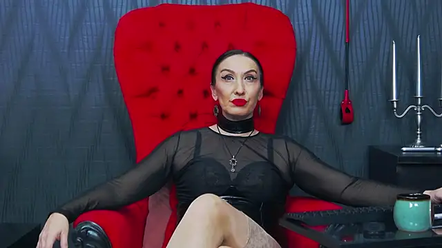 Snapshot of MistressDora chatting on February 11, 2026, 1:11 pm MistressDora online show from February 11, 2026, 1:11 pm