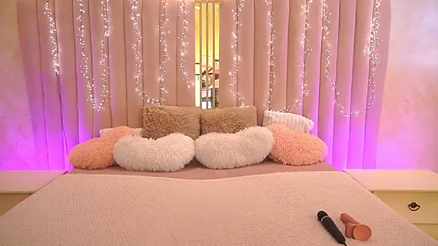 HeavenElle online show from March 2, 2026, 7:09 am