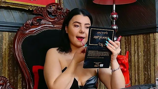 MistressEly online show from December 18, 2025, 7:02 am